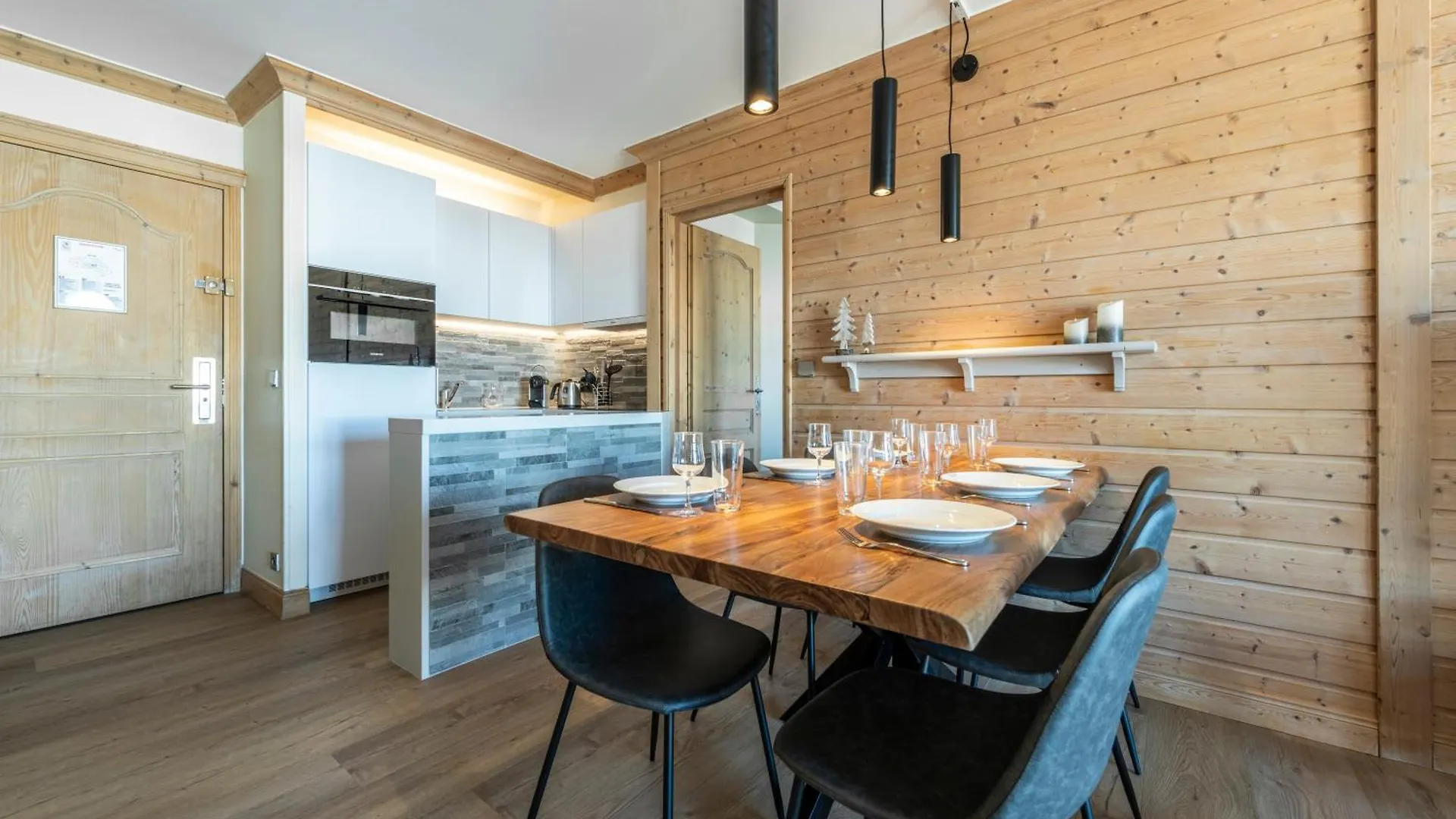 Appt Renove, 6 Personnes Arc 1950 Vue Exceptionnelle Montblanc, Sauna, Hammam, Piscine Int Et Ext Les Arcs
